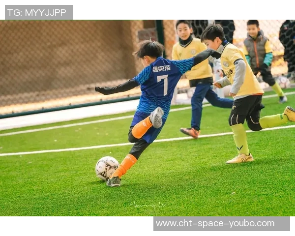 足球盘带技巧与精彩瞬间汇总让你领略球场上的灵动与魅力